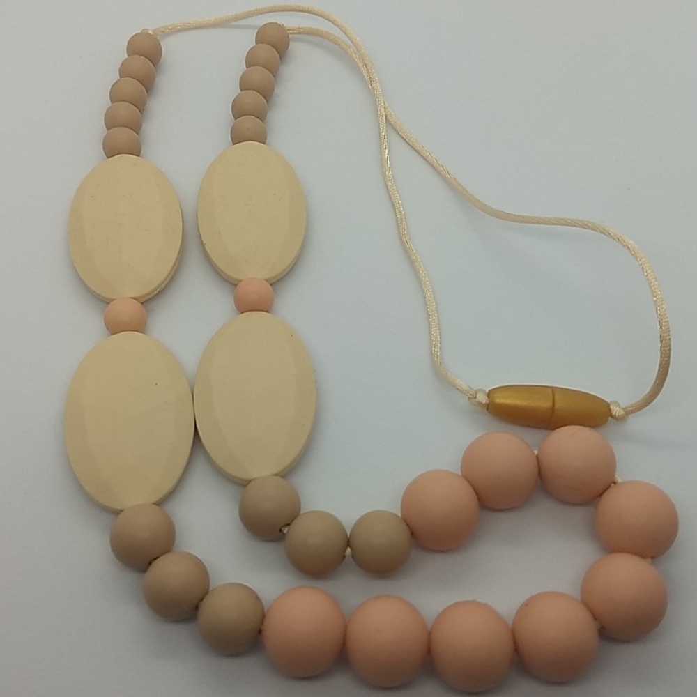 Elliptic Quattro (Blush) Teething Necklace